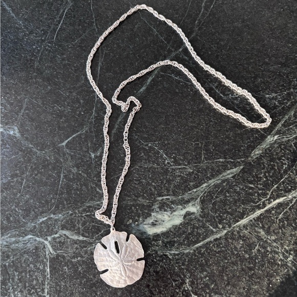 Jewelry - Sand Dollar Silver Pendant Necklace